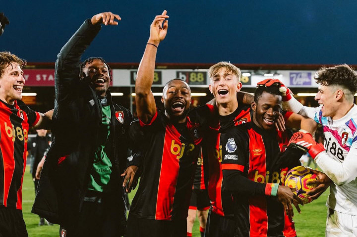 Bournemouth Pesta Lima Gol di Gawang Nottingham Forest