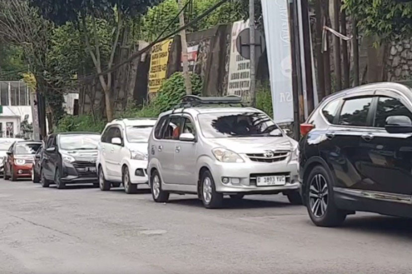 Libur Panjang, Kawasan Wisata Lembang Macet Panjang