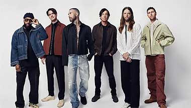 7 Lagu Maroon 5 yang Tembus 1,5 Miliar Streams di Spotify!