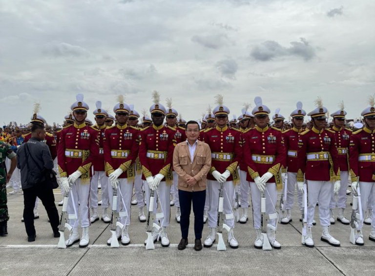 Stephen Wongso bersama kontingen Indonesia (Foto: instagram)