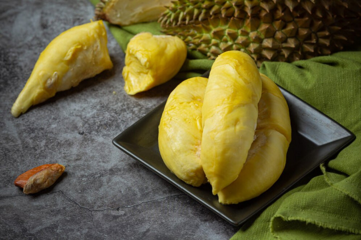 Durian Lovers Wajib Tahu! Ini 5 Cara Pilih Durian yang Manis dan Tebal