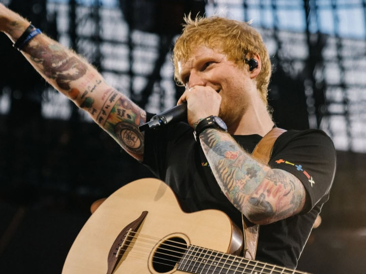 Ed Sheeran Jadi Musisi Internasional Pertama Gelar Konser di Bhutan