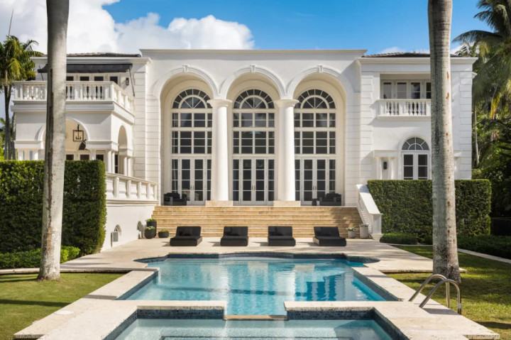 Pernah Disewa Mantan Suami J-Lo, Rumah Ini Dijual Rp315 Miliar