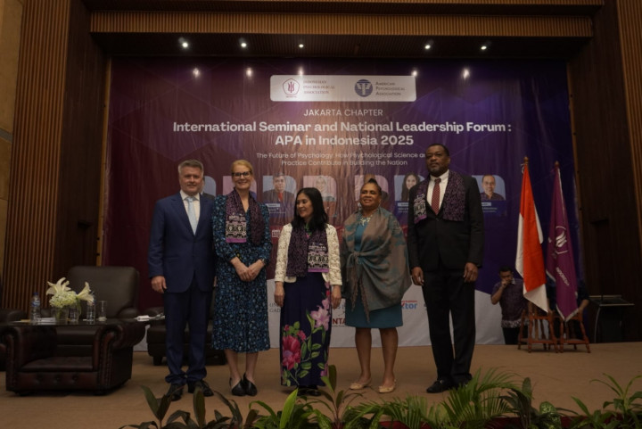 Berbagi Wawasan Mengatasi Tantangan Kesehatan Mental di Indonesia