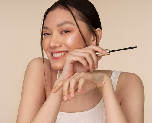 Sudah Waktunya 'Clean' Make Up Mengambil Alih, Begini Triknya!