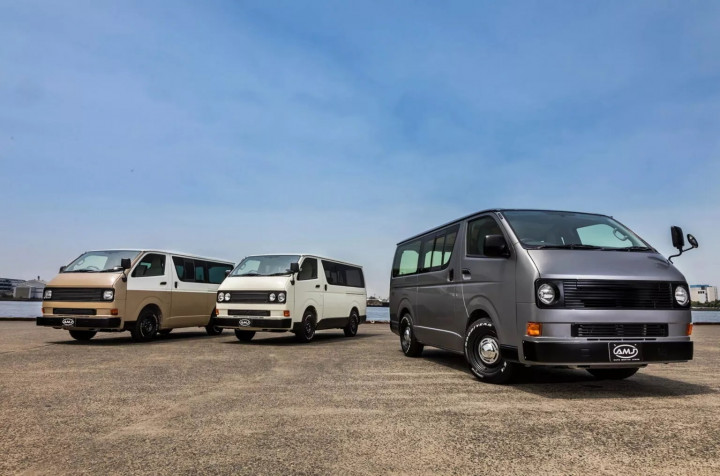 Toyota HiAce Tampil Kalcer Bagaya VW T3