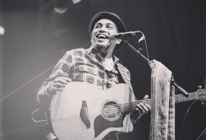 5 Lagu Glenn Fredly yang Tak Lekang Waktu