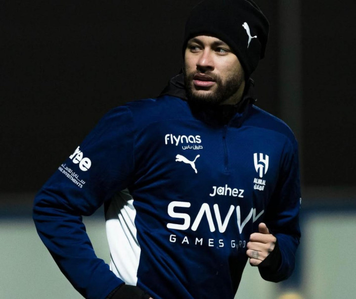 Pulang ke Santos Usai Dibuang Al-Hilal, Neymar Rela 'Bergaji UMR'?