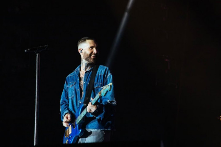 Top Berita Gaya: Gaya Stylish Adam Levine hingga Fertility Preservation