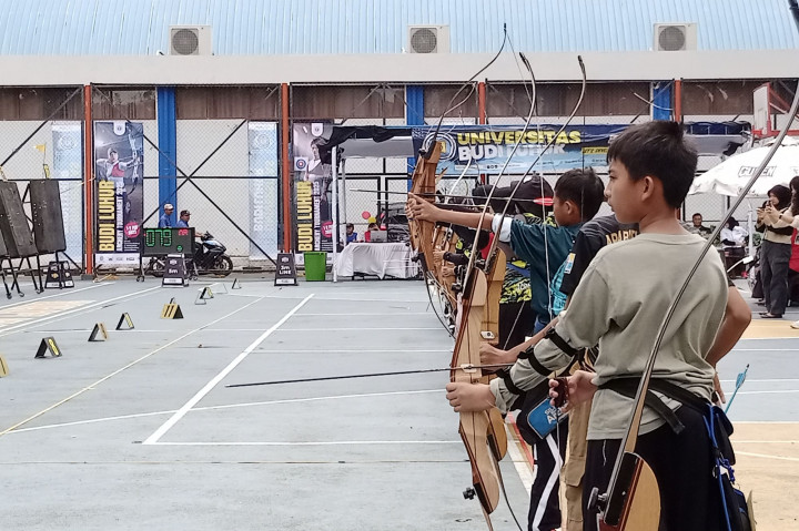 Universitas Budi Luhur Ikut Bantu Regenerasi Atlet Panahan Indonesia