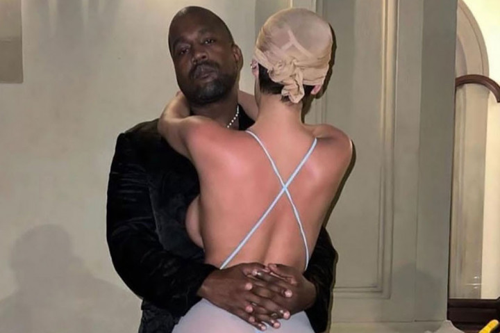 Kanye West dan Bianca Censori Diduga Diusir dari Grammy Awards 2025