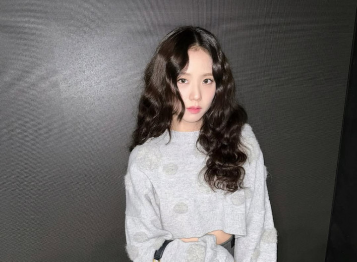 Sutrada Akui Sempat Khawatirkan Akting Jisoo BLACKPINK di <i>Newtopia</i>