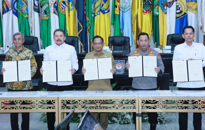 Optimalkan Perizinan Daerah Sekaligus Tutup Celah Korupsi, Begini Cara Mendagri