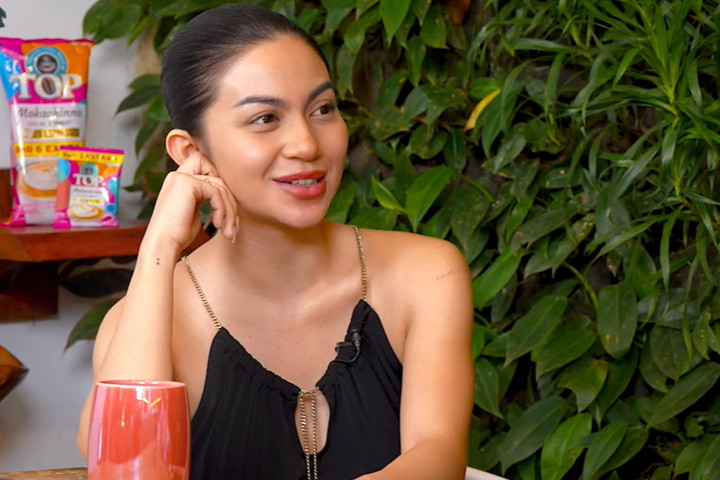 Ariel Tatum Sempat Ragu Bintangi Film A Business Proposal