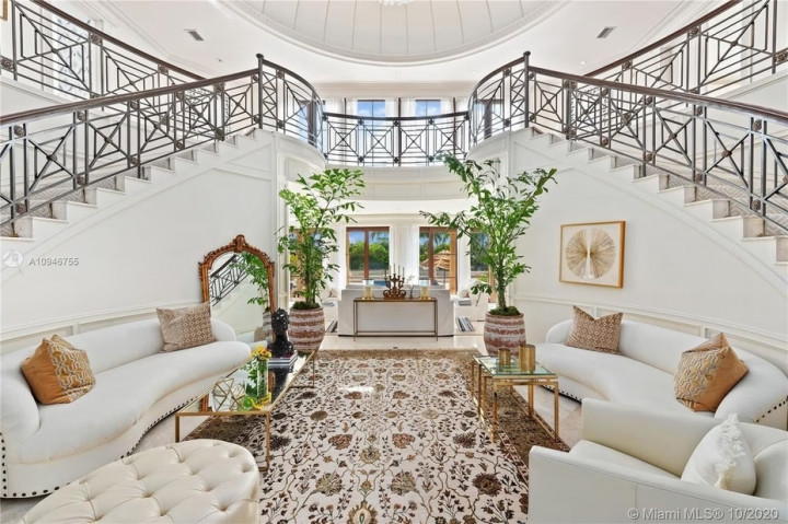 Ivanka Trump Pamer Ruang Gym Pribadi di Rumah Seharga Rp391 Miliar