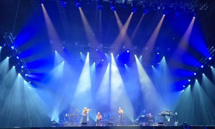 The Corrs Buka Konser di Jakarta dengan 'Only When I Sleep'