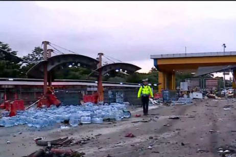 KPBB Perhatikan Banyak Truk Pengangkut Galon Melakukan ODOL