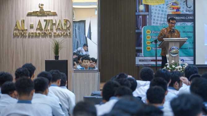 Wamenkomdigi Ajak Anak Muda Kembangkan Kreativitas Digital