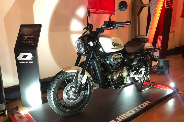 Gebrak Pasar Sepeda Motor Indonesia, QJMotor Boyong 4 Motornya!