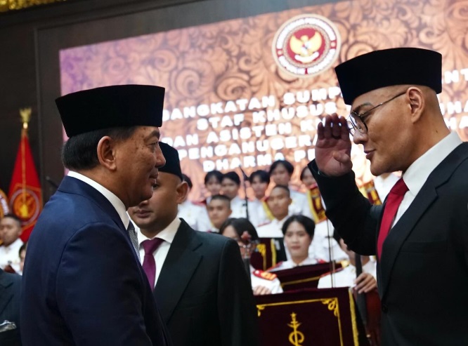 Dari Pesulap Kini Stafsus Menhan, Ini Profil dan Pendidikan Deddy Corbuzier