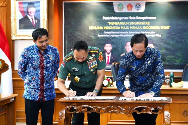 Panglima TNI Tandatangani MoU dengan Menteri Kehutanan dan Menteri Lingkungan Hidup