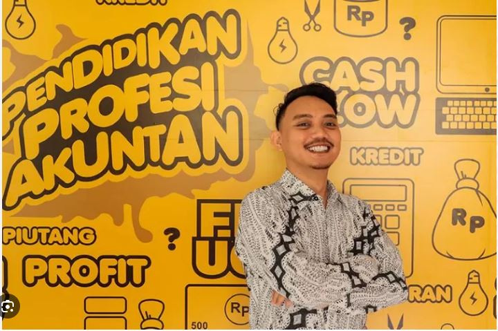 Gagal Berkali-Kali dan Dianggap Masih Terlalu Muda, Alumnus UGM Ini Berhasil Dapat Sertifikasi Akuntan Publik