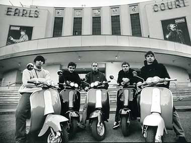 Oasis Hadirkan Kualitas 4K untuk 4 Video Musik Lawas Mereka