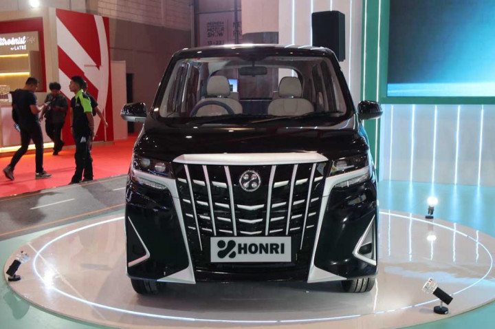 Belum Sanggup Beli Alphard? Nih Ada Versi Mininya, Honri Boma EV