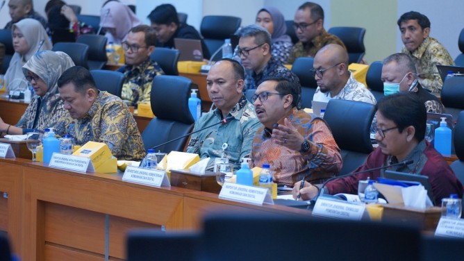 Efisiensi Belanja, Komdigi Fokus Tingkatkan Layanan Publik