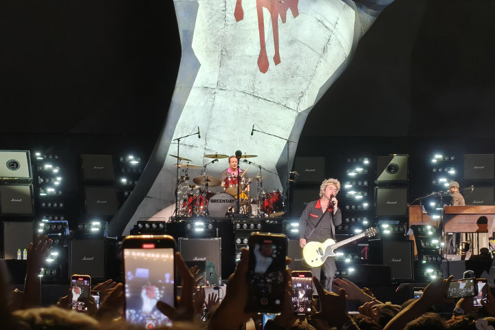 “American Idiot” Buat Gemuruh Konser Green Day di Jakarta
