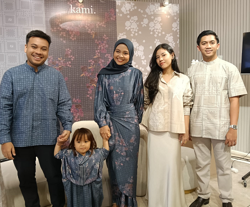 Jelang Ramadan, Kami Rilis Koleksi Raya 2025 Bertabur Bunga yang 'Wangi' dan Indah