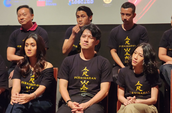 Impian Morgan Oey Kolaborasi dengan Sutradara Paul Agusta Terwujud di Pernikahan Arwah