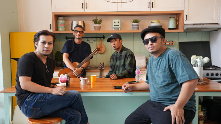 Reaksi Band Matta Lagu 
