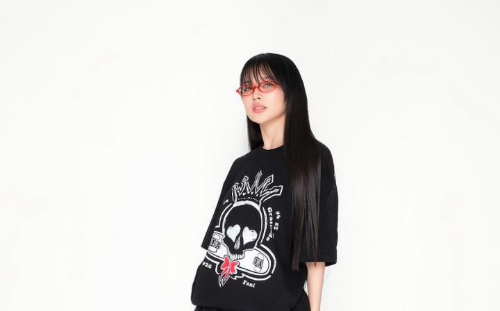 Feni JKT48 Dipercaya Memproduseri Lagu Baru Quadlips