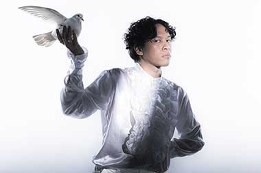 Hindia Rilis Mixtape <i>Doves, 25 on Blank Canvas</i> dengan 16 Track Eksploratif