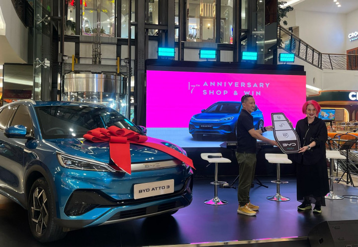 FX Sudirman Bersama Haka Auto Bagi-bagi BYD ATTO 3 melalui Program <i>17th Anniversary Shop & Win</i>