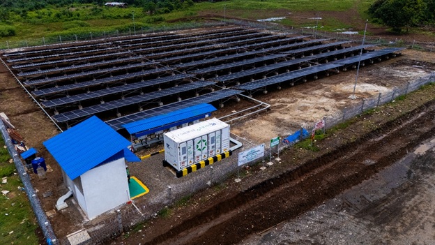 Teknologi <i>PLTS Microgrid</i> Bikin Pertambangan Makin Hijau dan Efisien
