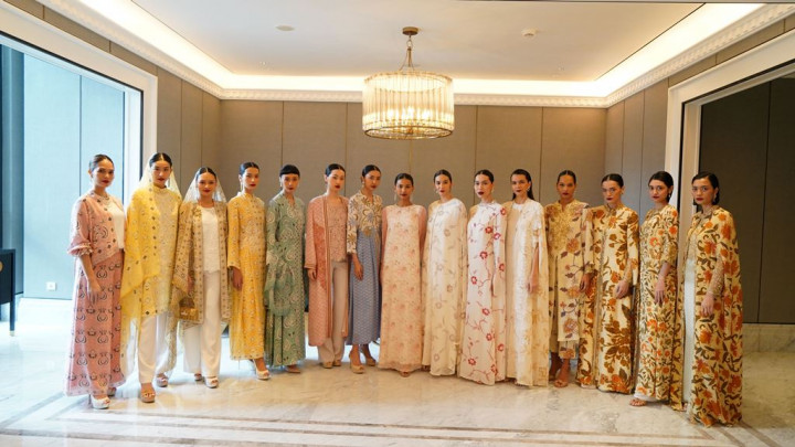 Sambut Idulfitri, Koleksi Batik Danar Hadi Bertajuk Ratimaya Raya