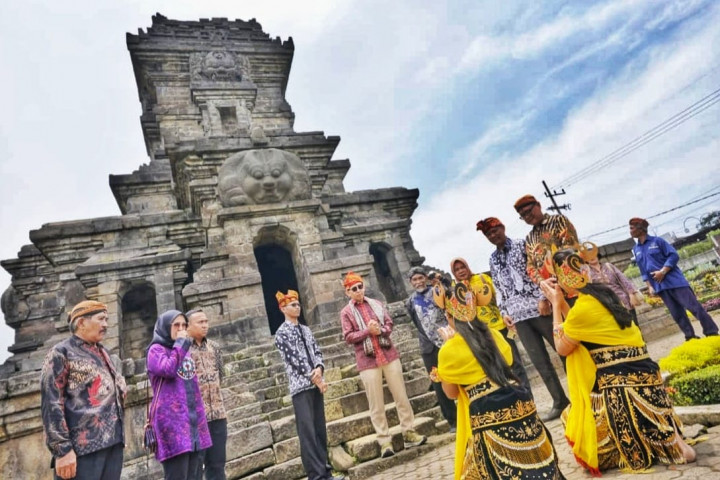 5 Candi di Malang, Simpan <i>Aja</i> Dulu Buat Destinasi Liburan Kamu