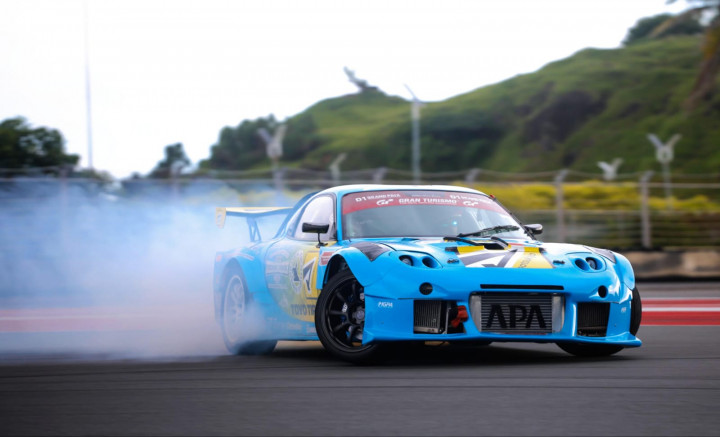 Mazda RX-7 Quad-Rotor 'Ngepot' di Sirkuit Mandalika
