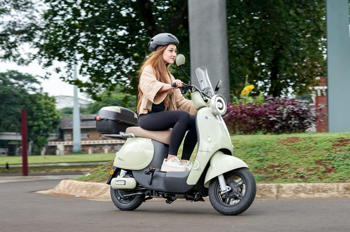 Sepeda Listrik Milano V1 dengan Teknologi Baterai Lithium
