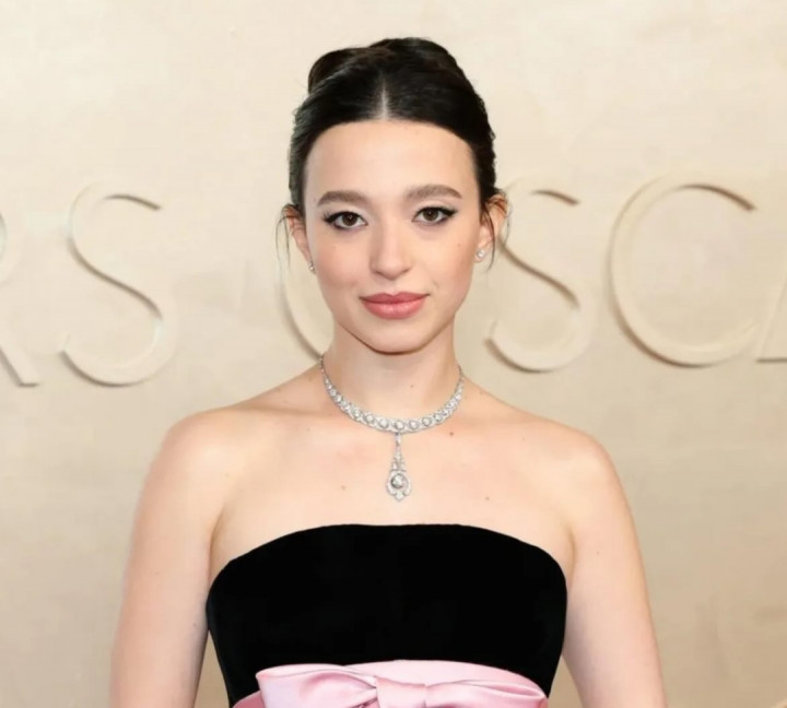 Mikey Madison Raih Piala Oscar Pertamanya Berkat Film Anora