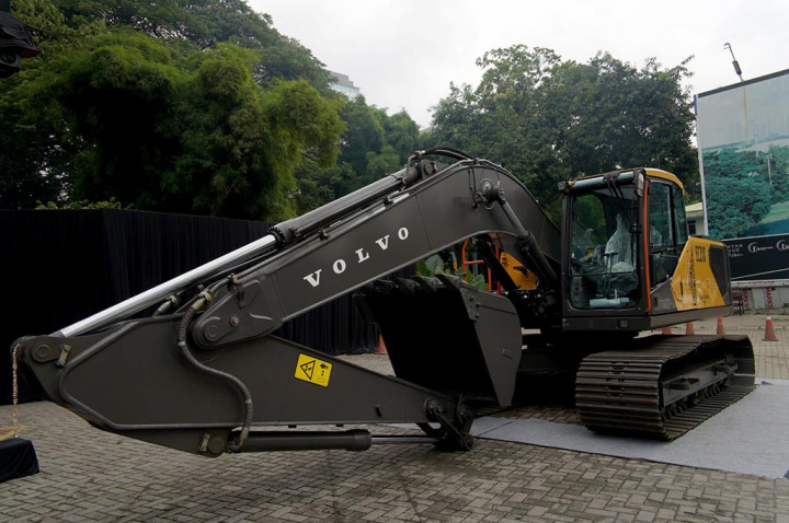 Volvo Perkenalkan EC210 Pandawa, Maksimalkan Teknologi Hidraulik
