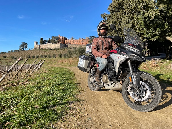 Multistrada V4 Rally Menjelajah Eropa Sejauh 60 Ribu Km