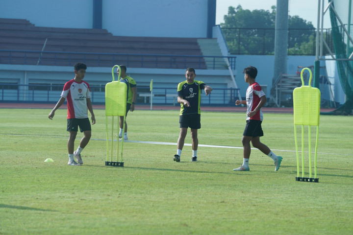 Timnas U-17 Matangkan Taktik di Bandung