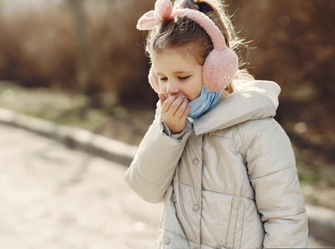 Apa Itu Pneumonia Aspirasi dan Rentankah Terjadi pada Anak?