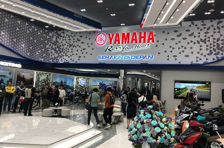 Buka Kembali Flagship Shop di Bandung, Ini Baru Dealer Premium