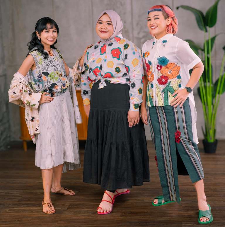 Havaianas mempertemukan tiga perempuan dari berbagai bidang kreatif, Imaniar Rizki, Nastasha Abigail, serta Kamila Andini. Dok. Ist
