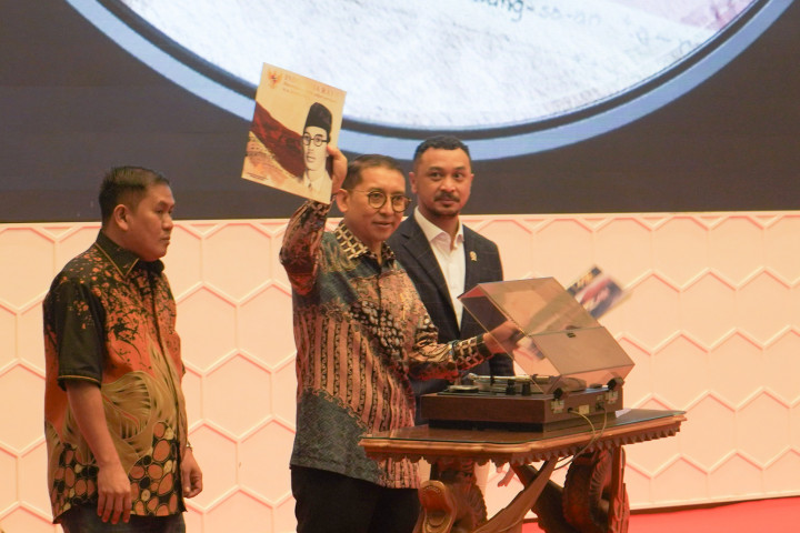 Wamenbud Sebut Transparansi jadi Masalah Terbesar dalam Industri Musik Indonesia