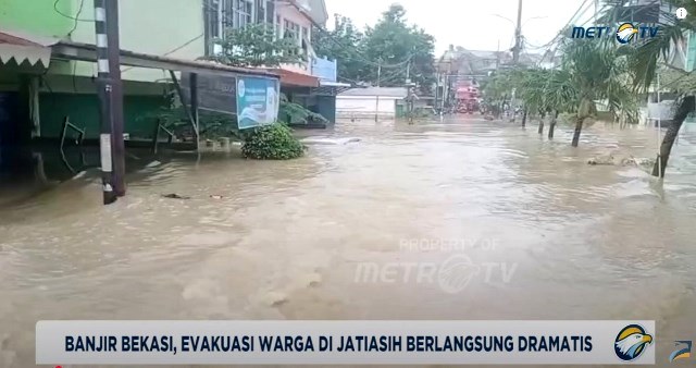 Kemenkes pastikan layanan kesehatan tetap terus berjalan bagi para korban banjir. (Foto: Dok. Birkom Kemenkes)
